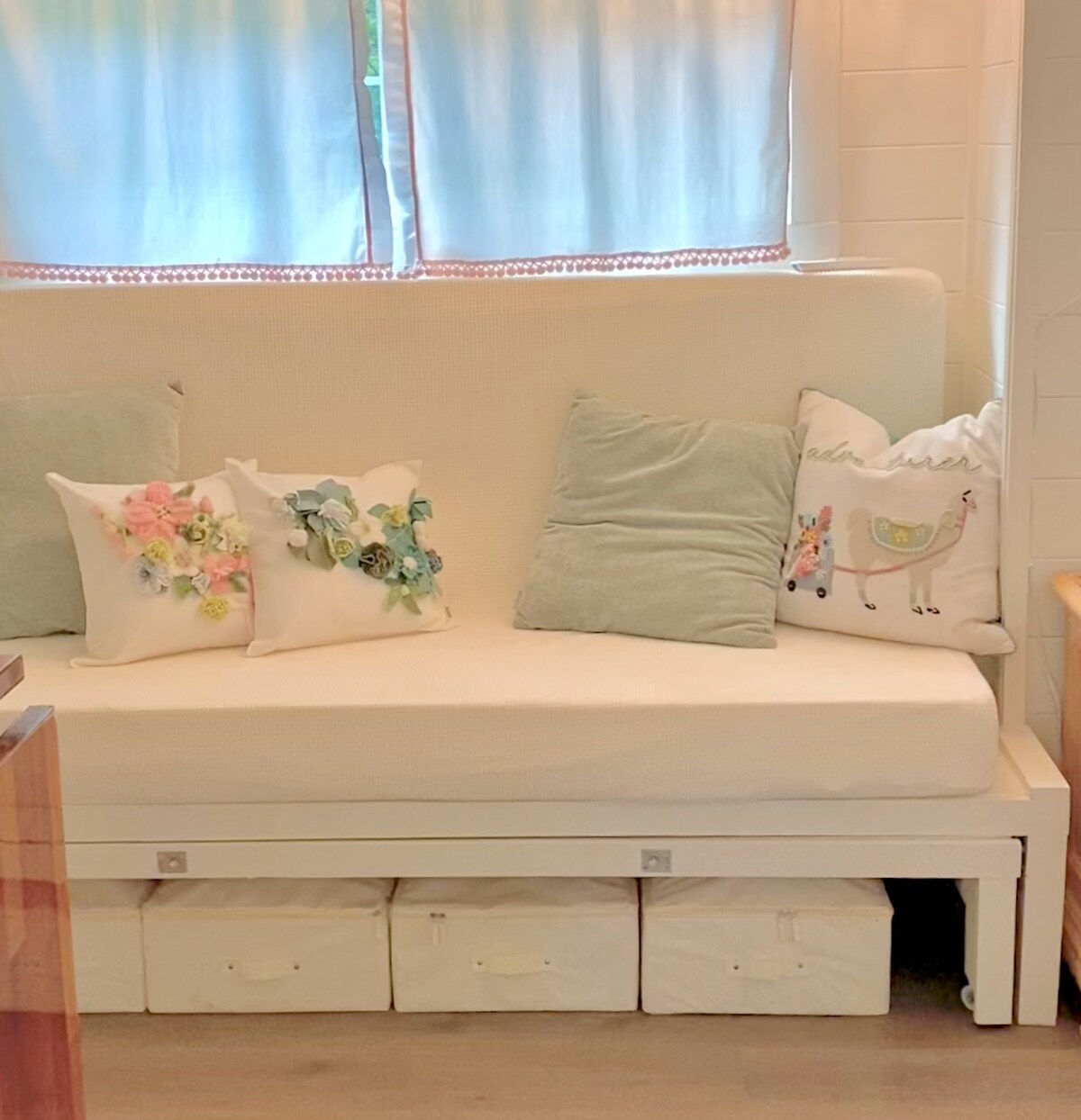 Paradise Meadows Tiny House