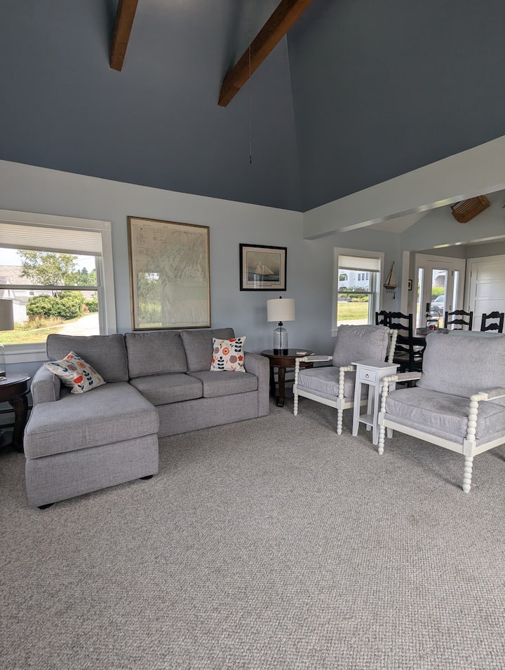 Shore House, Leona Unit - Ocean Front Property - Harpswell, ME