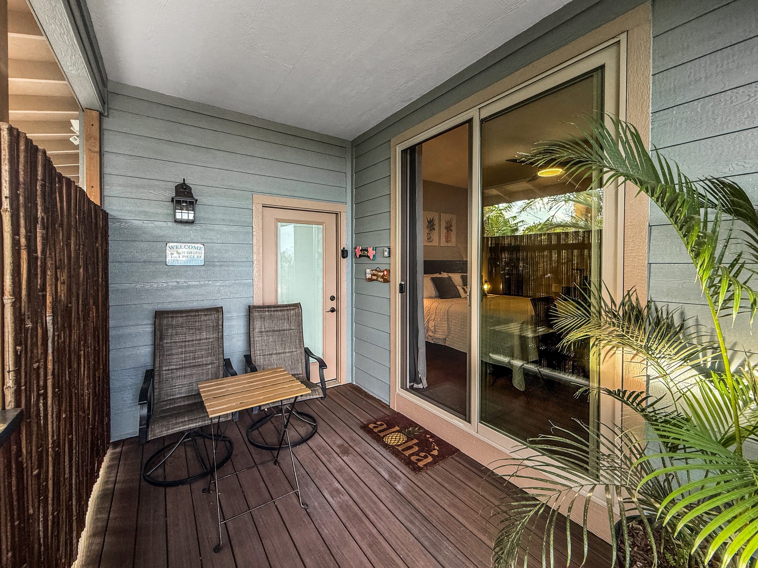 Peaceful Private Studio w/Covered Ocean View Deck - Photo 22