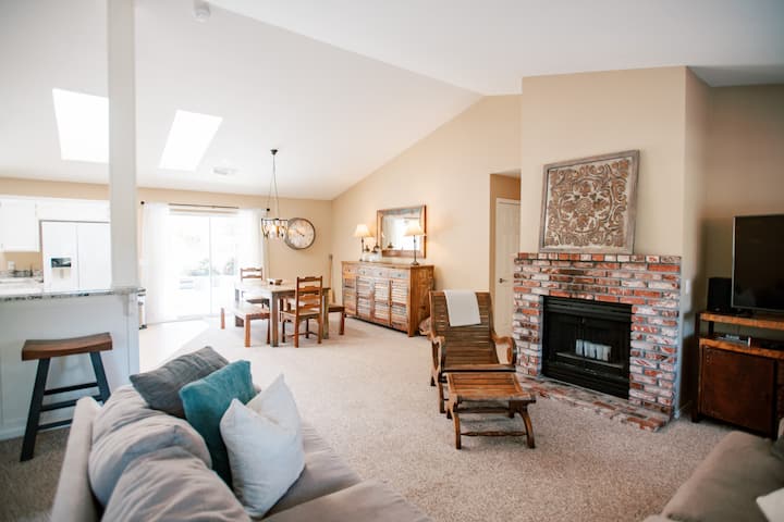 Luxury Ranch In Central Coast Foothills, Sleeps 12 - San Luis Obispo, CA