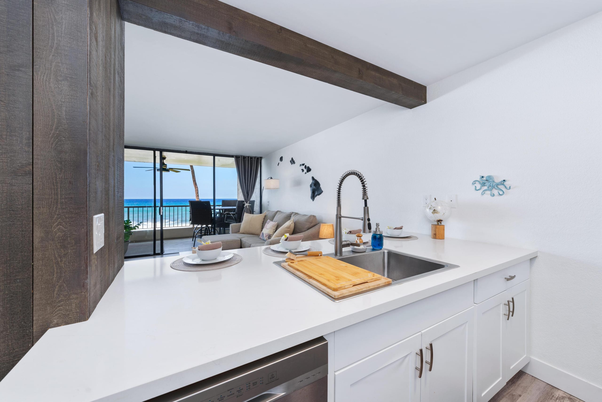 Condo in Kailua-Kona · ★5.0 · 1 bedroom · 2 beds · 1 bath - Image 8