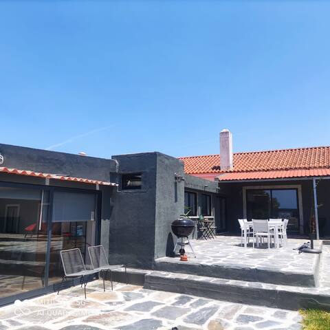Spatious villa near Guincho Beach, Cascais gallery image 3