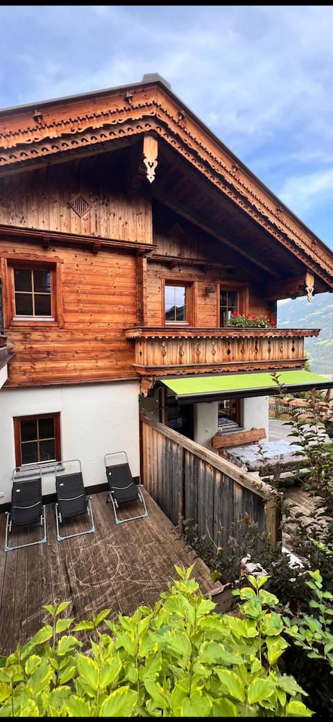 Bergwell Holiday Chalet Zillertalblick with Sauna