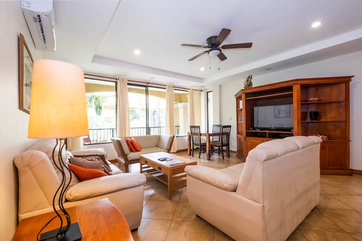Private Second-floor Condo With Lush Garden Views - Costa Rica