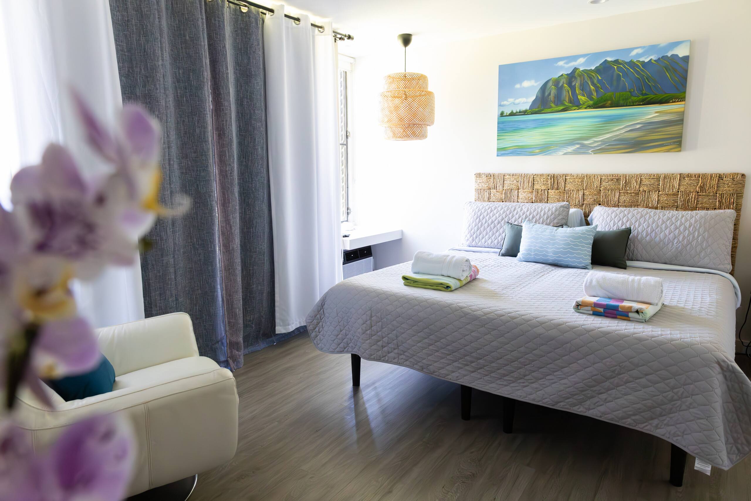 Condo in Kahuku · ★5.0 · 3 bedrooms · 6 beds · 2 private baths - Image 23