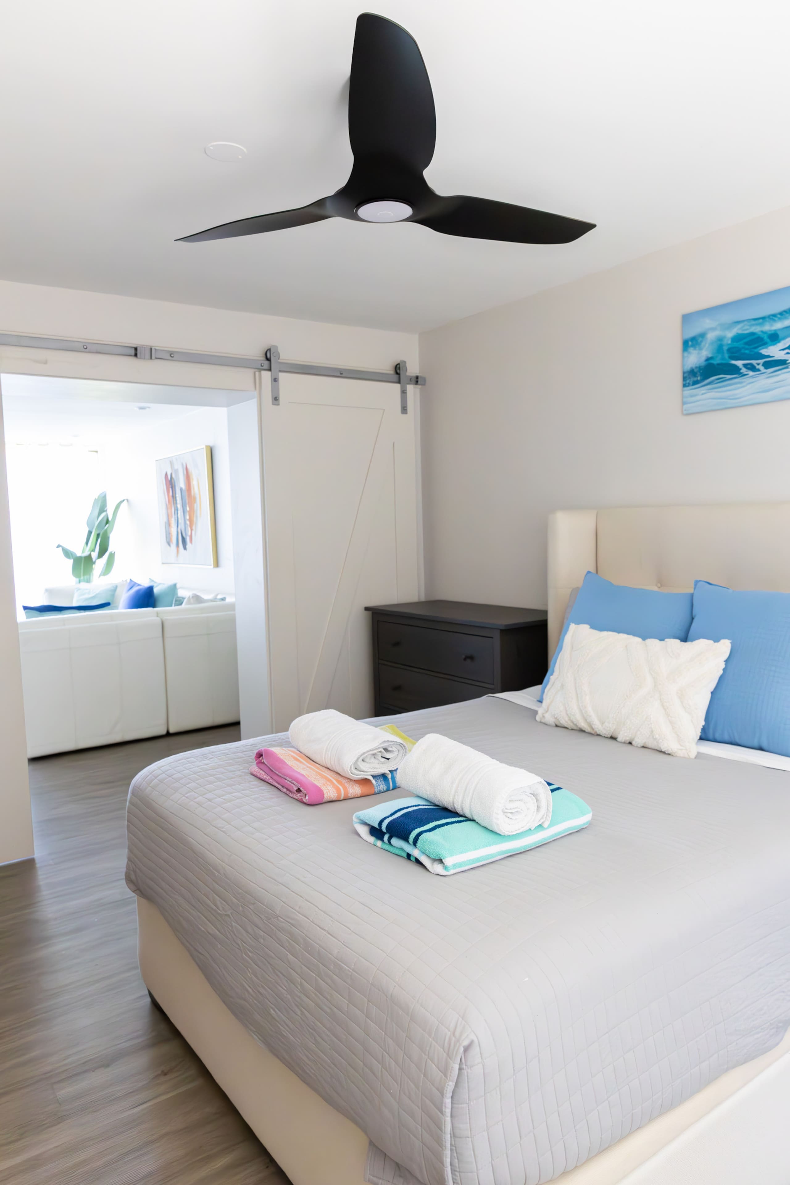 Condo in Kahuku · ★5.0 · 3 bedrooms · 6 beds · 2 private baths - Image 38