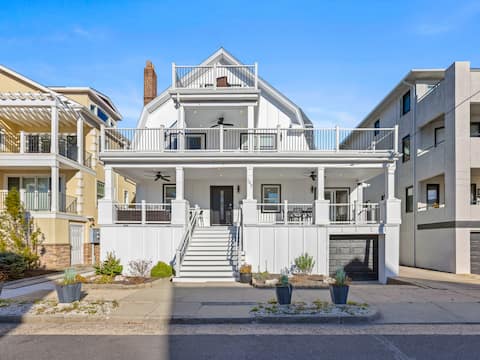 Luxury Beach Block Home w/ Ocean Views - Sleeps 20