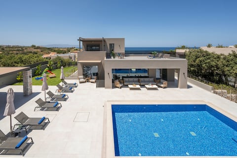 H. Pool_Sauna_Hot Tub_Gym_Lux villa Osteria