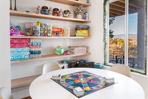 Top Airbnb: Sedona Mountain View ~ Pool & Jacuzzi ~ Lux in Verde Village