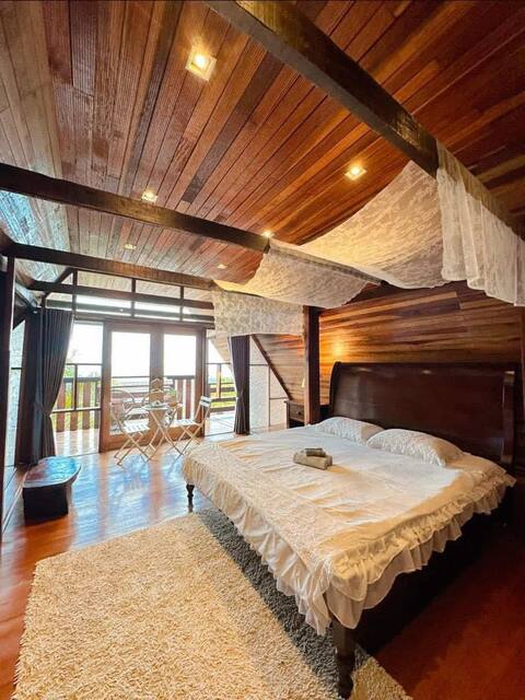 Sunflower House by Sankara Garden