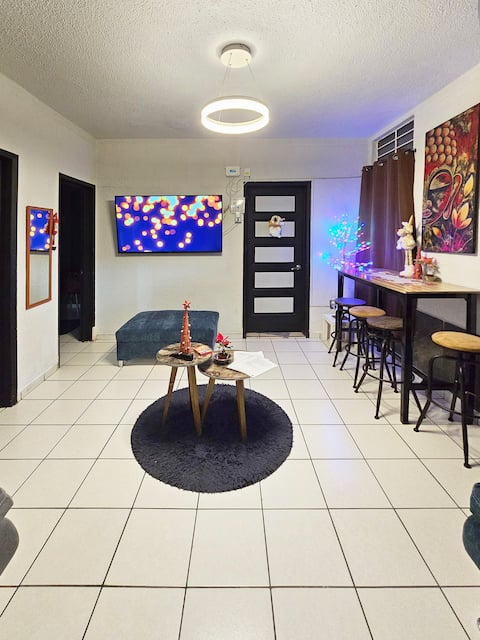 Top Airbnb: 5 mins Downtown CDMX, GF Apt 2R1B Near Reforma in Buenavista