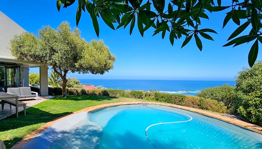 Camps Bay – Not Too Shabby Views