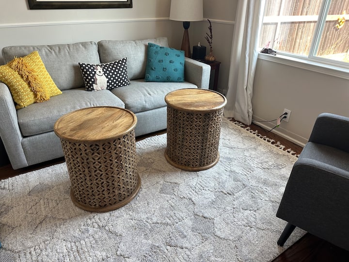 Телевизор /стая за гости