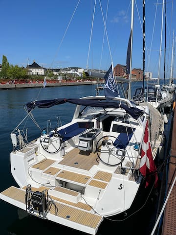 Marlin Sail Jeg kan tage jer med på et sejlcruise