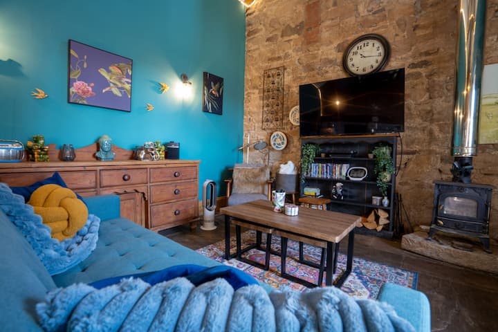 Florrie’s Rest - A Rural, Rustic Haven - Chesterfield