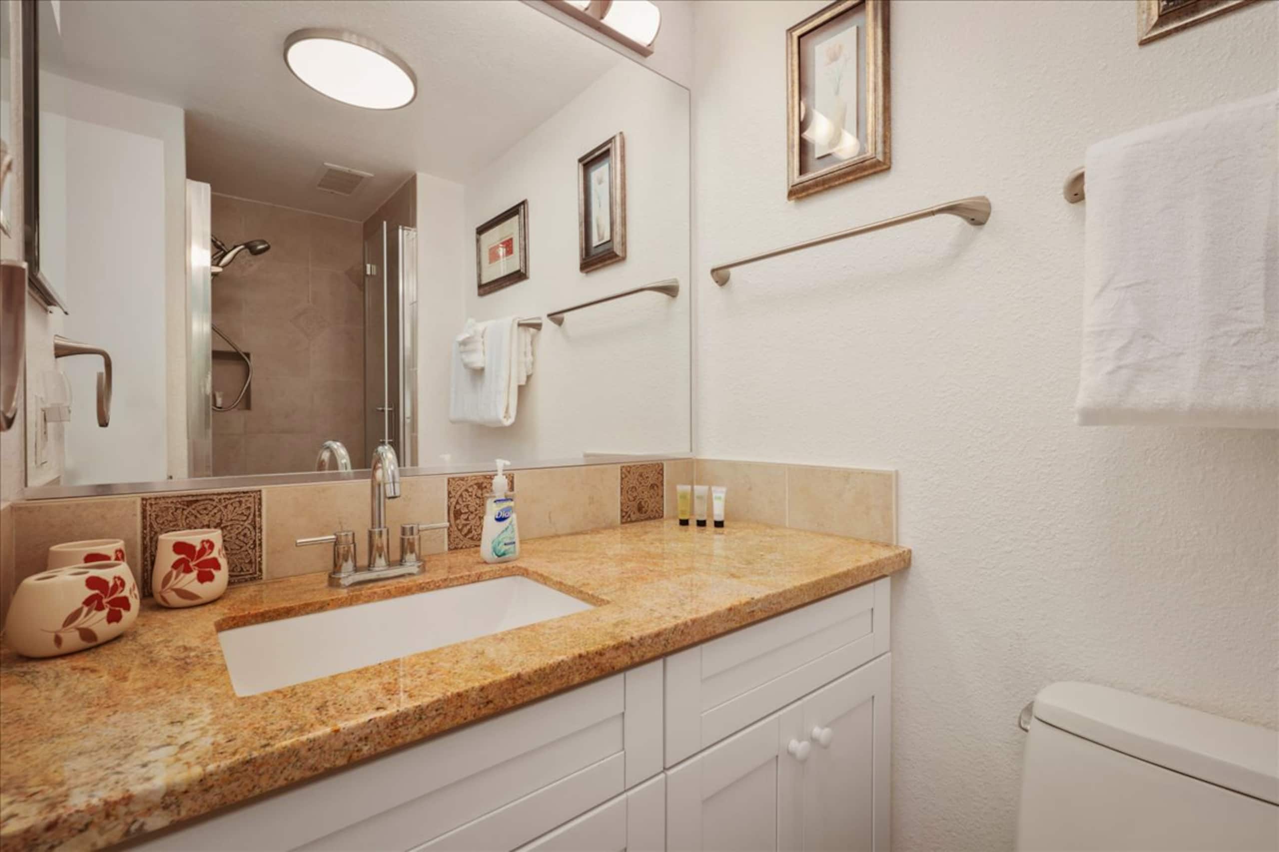 Direct oceanfront condo with AC @ Sea Village - Image 18