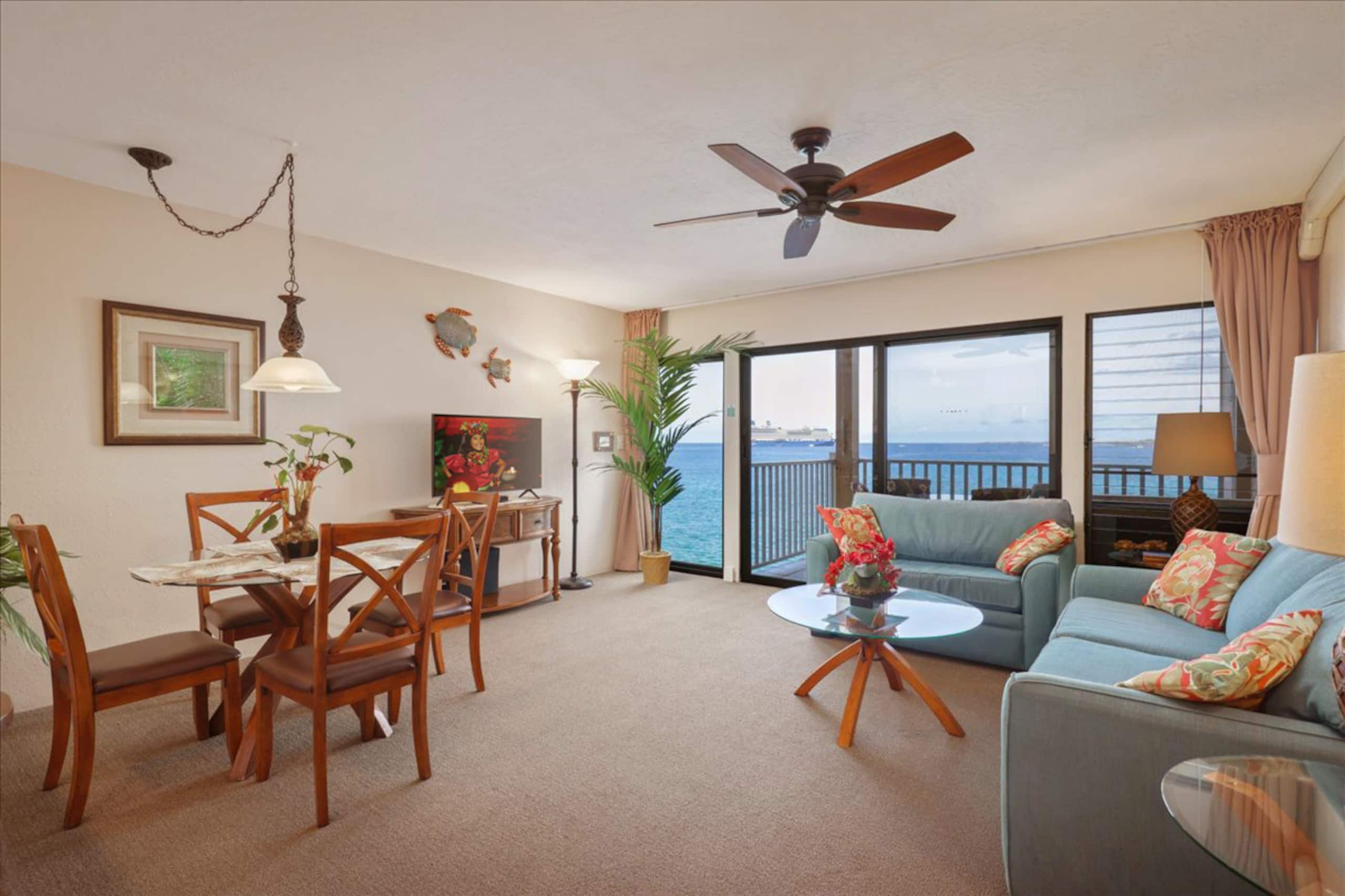 Direct oceanfront condo with AC @ Sea Village - Image 3