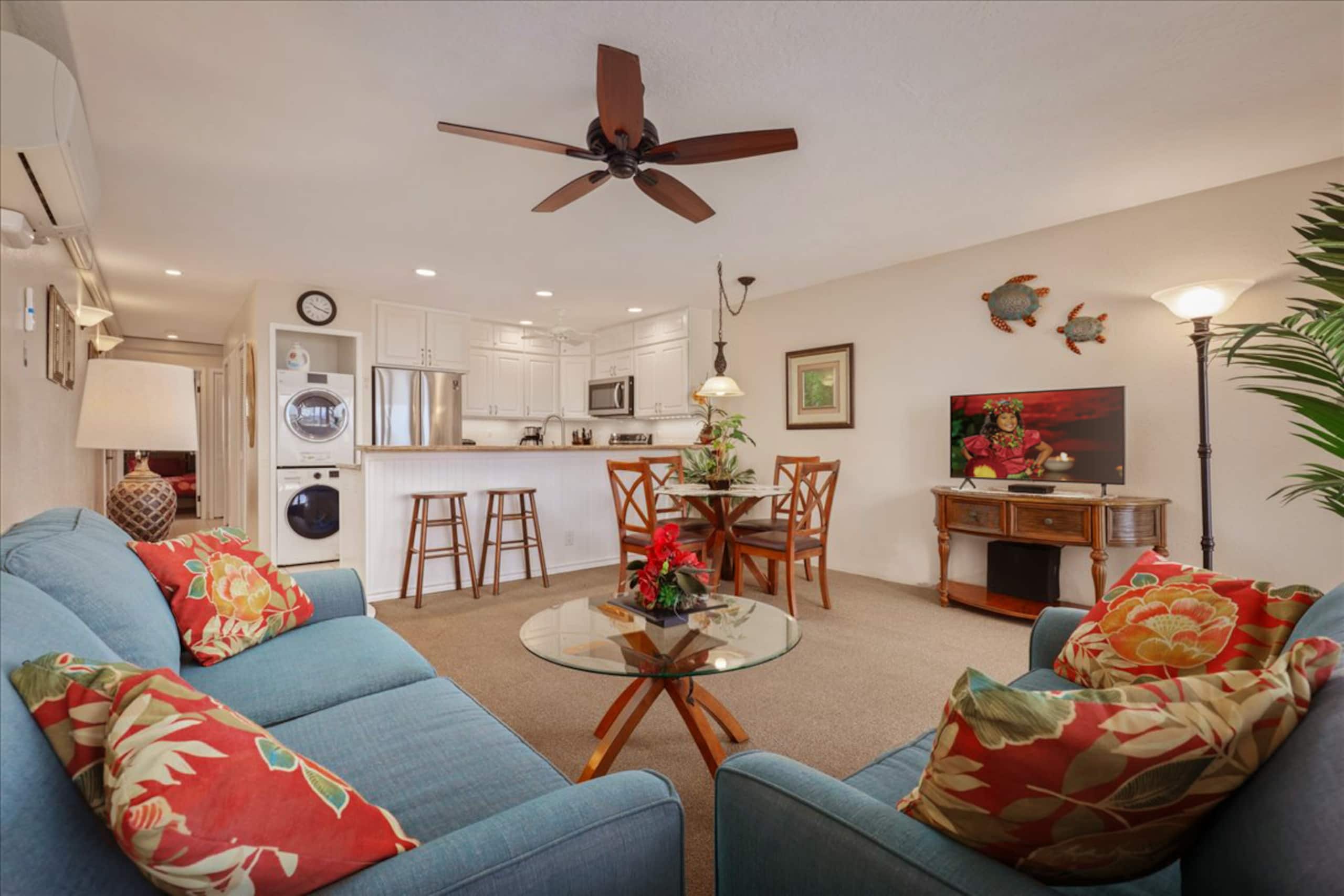 Direct oceanfront condo with AC @ Sea Village - Image 6