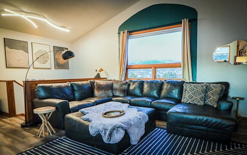 Top performing Airbnb: 40 min to RMNP- Private Hottub - 270* Views in Fraser