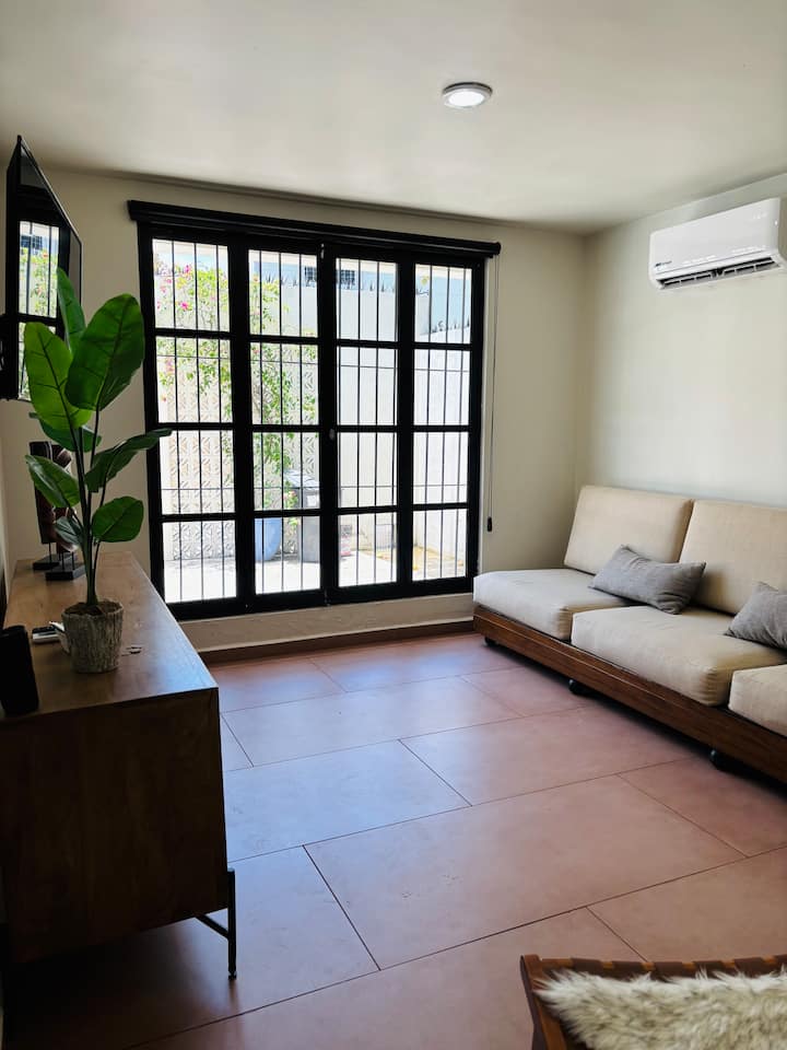 Casa Del Muelle~two Apartment Home With Rooftop - Mazatlán