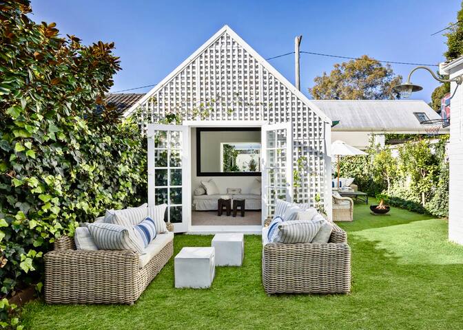 Woollahra Home with Idyllic Secret Garden