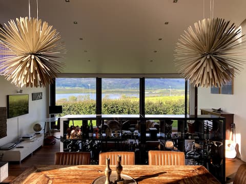 Villa - ocean and mountain view