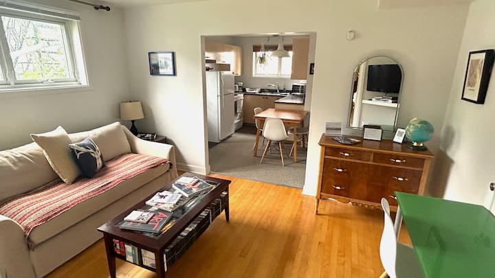 Appartement Lumineux Avec Piscine - Varennes