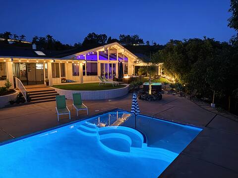 Pool Oasis Villa & Guesthouse, Views, Avo Grove