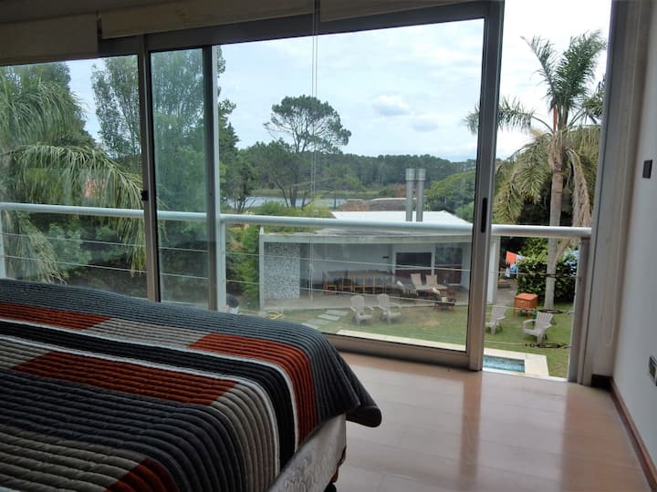 Chumba cha kulala cha ghorofani 2