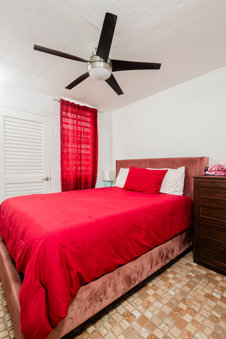 غرفة النوم 2