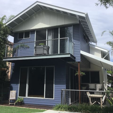 Exclusive Seaside House + Pool gallery image 3