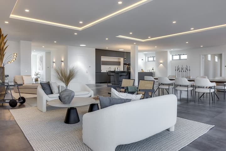 Luxury Penthouse Above The Roofs Of Nuremberg - Núremberg