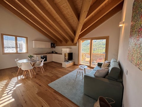 Popular Airbnb listing: I Ciliegi del Conte - The Green One in Valdidentro