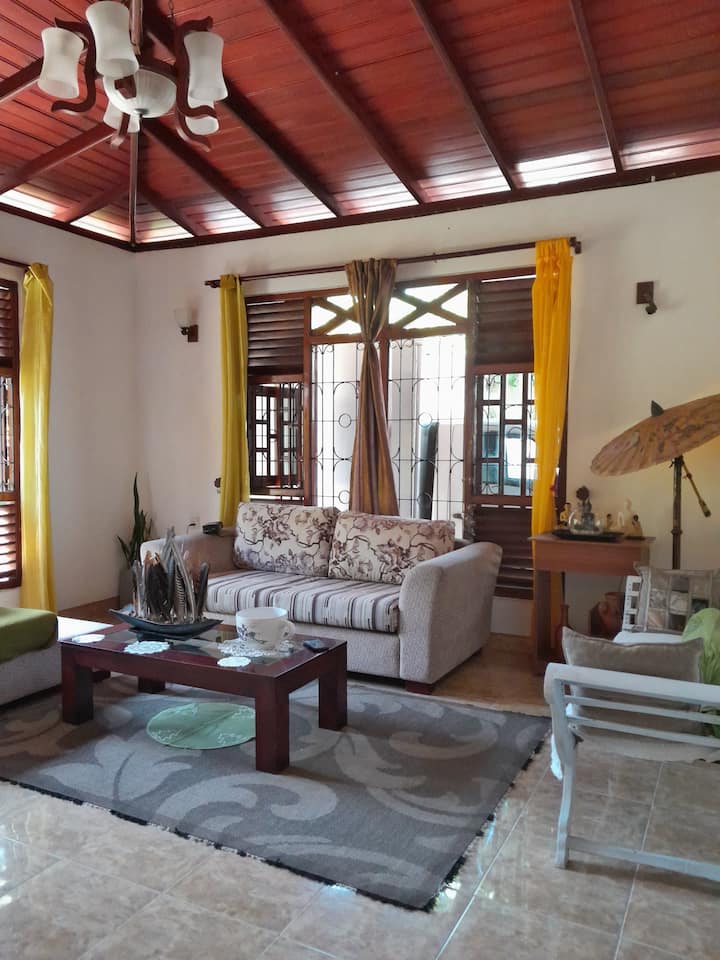 Всекидневна 2