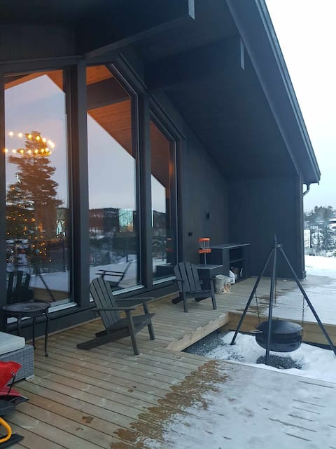 Modern and family friendly cabin