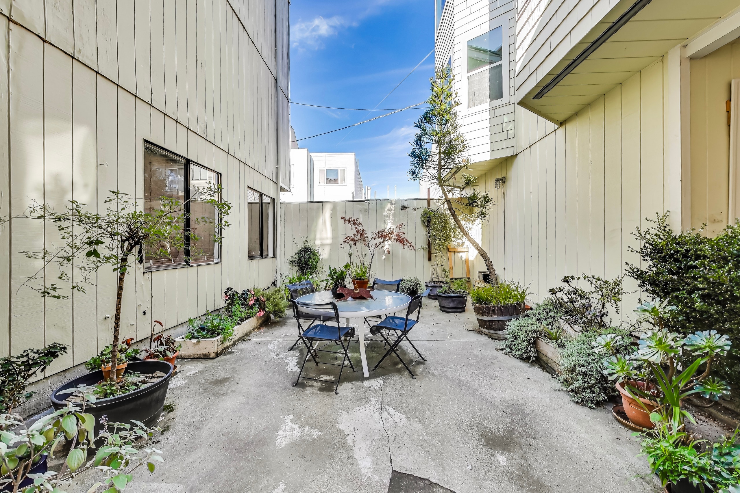Condo in San Francisco · ★4.88 · 1 bedroom · 1 bed · 2 private baths - Image 14