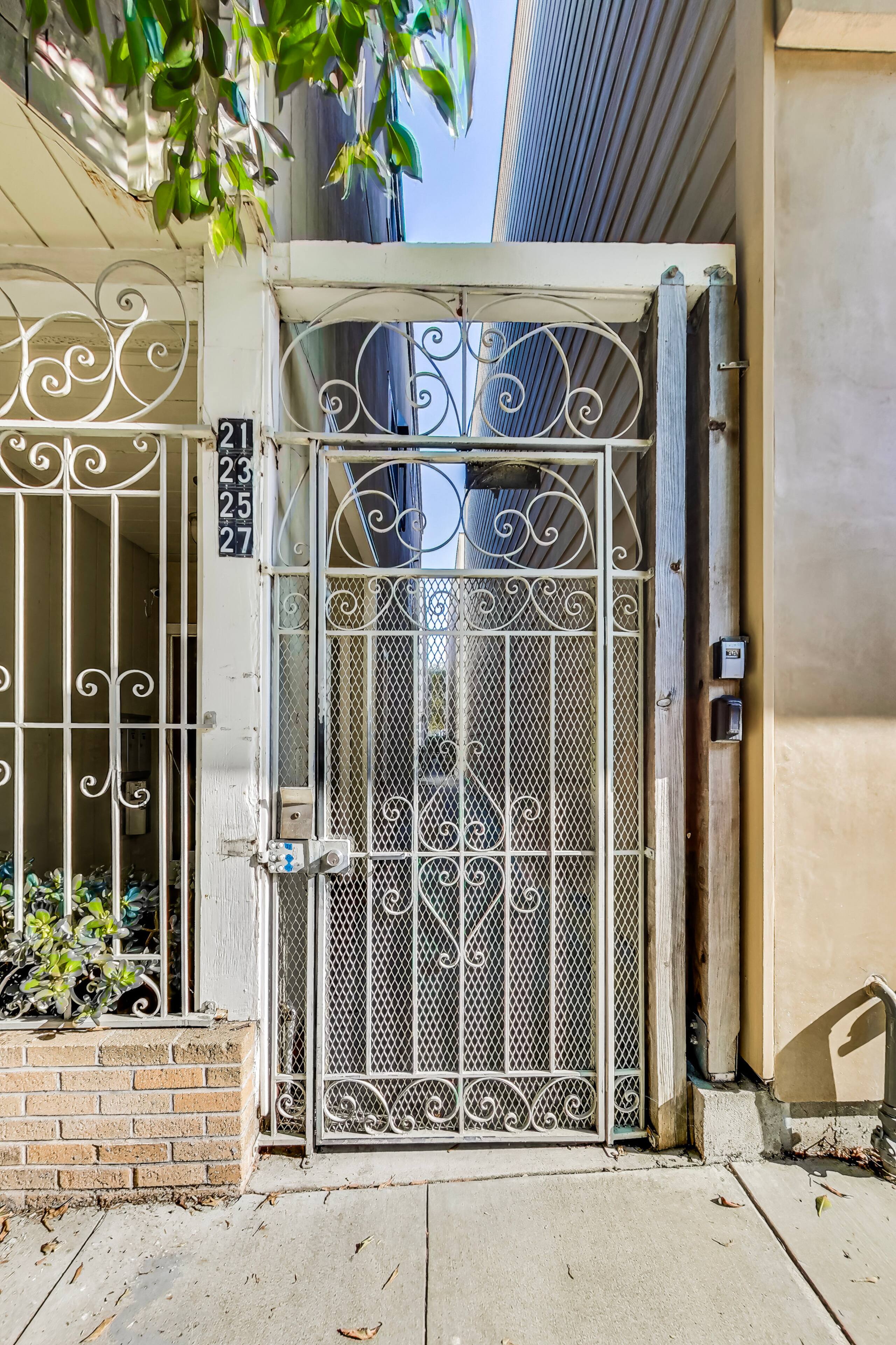 Condo in San Francisco · ★4.88 · 1 bedroom · 1 bed · 2 private baths - Image 17
