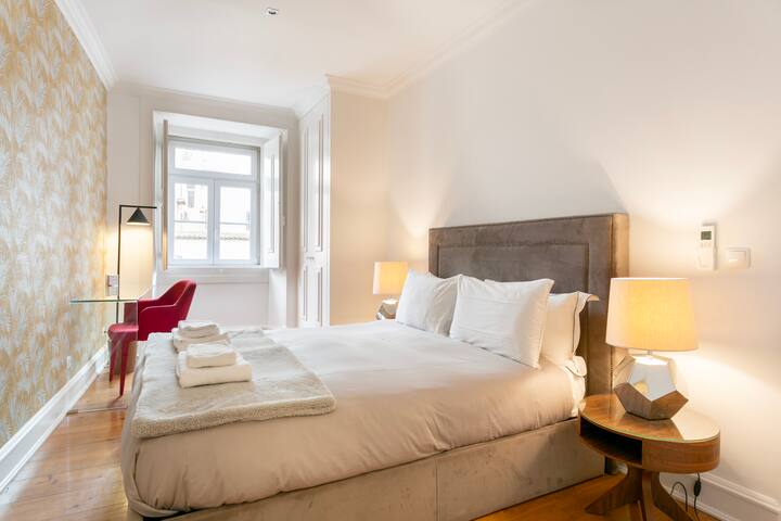 Chiado Luxury Apartment gallery image 3