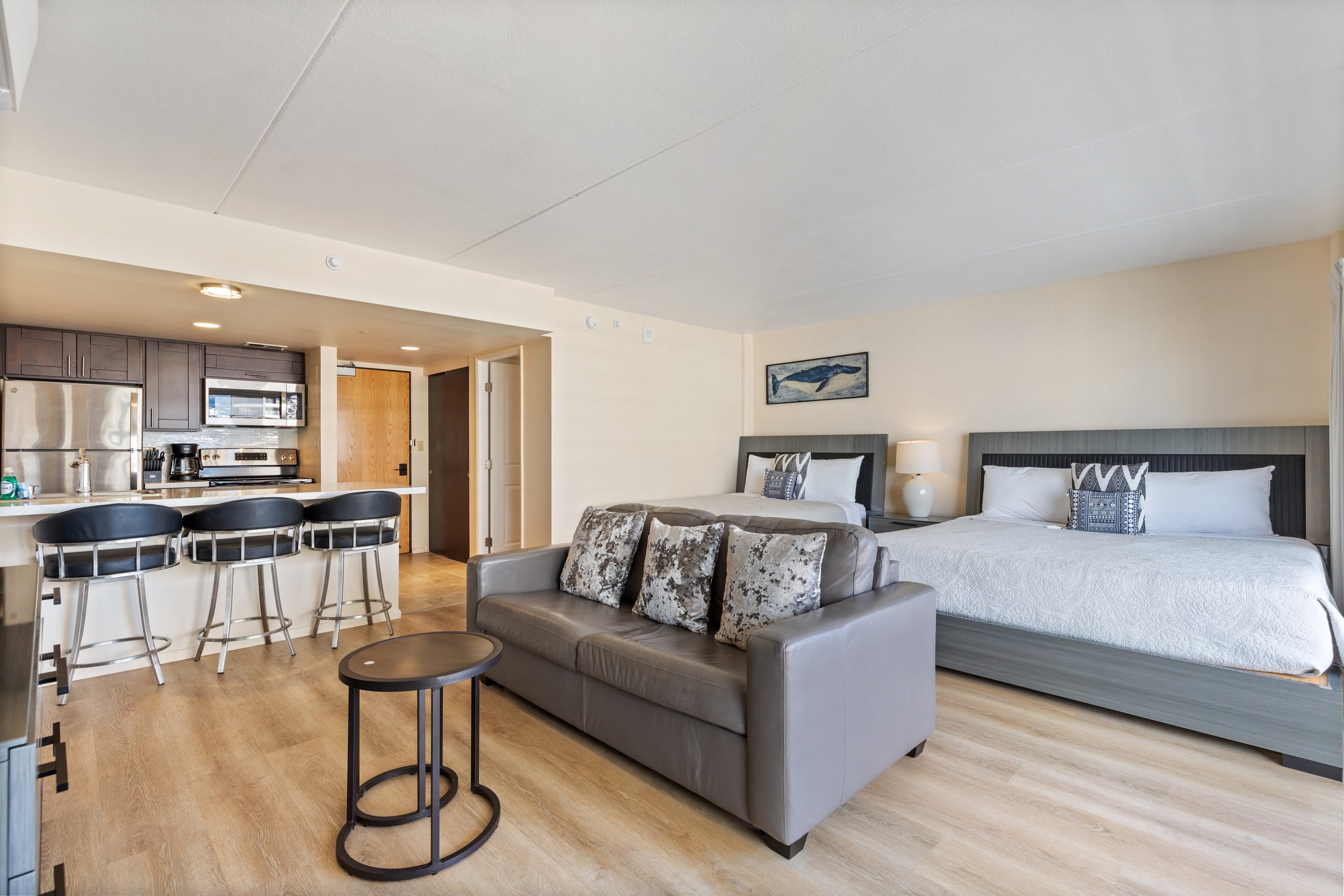Hotel in Honolulu · ★4.8 · 1 bedroom · 3 beds · 1 private bath - Image 16