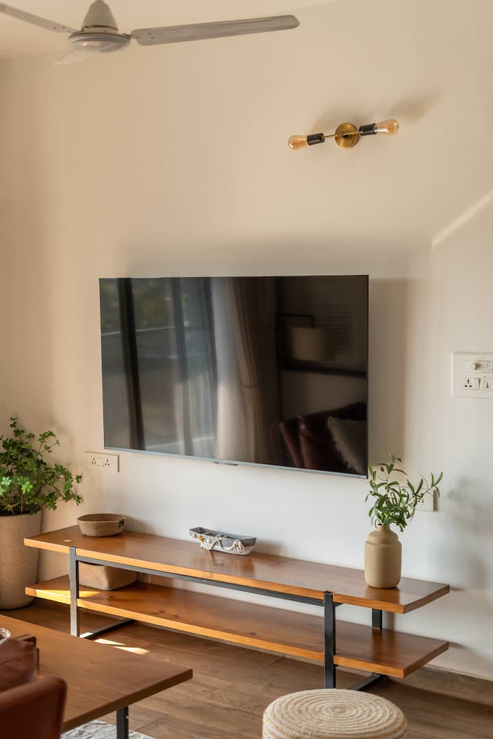 Living room image 1