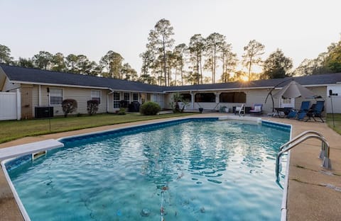 Cozy, Comfortable, Convenient