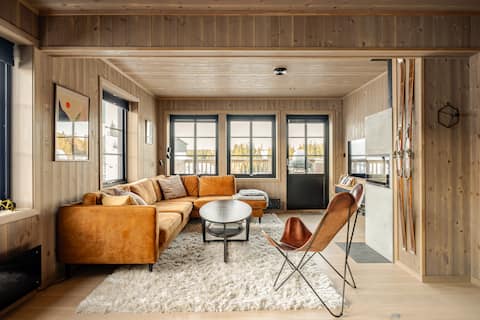 High-end in Nordmarka: Oslo forest retreat!