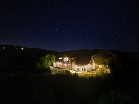 Spectacular Cliffside Views! - Game Room -4BR/4BA