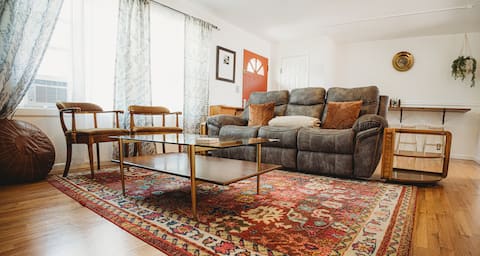 Top Airbnb: Nestled Inn in Casper