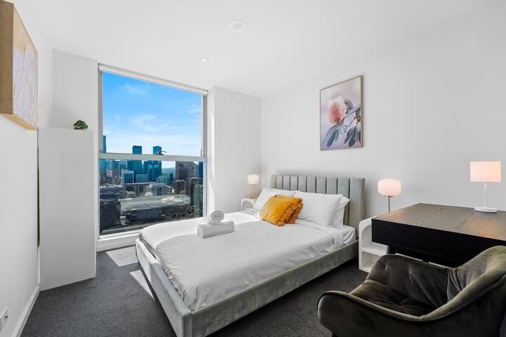 Penthouse at City 3B2B2C-Harbour-Ocean View gallery image 4