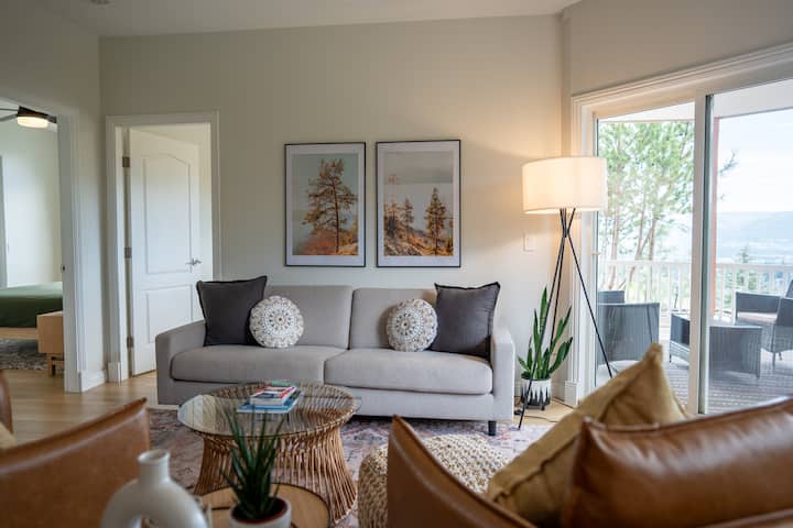 Suite With Private Indoor Pool And Sauna - Kelowna