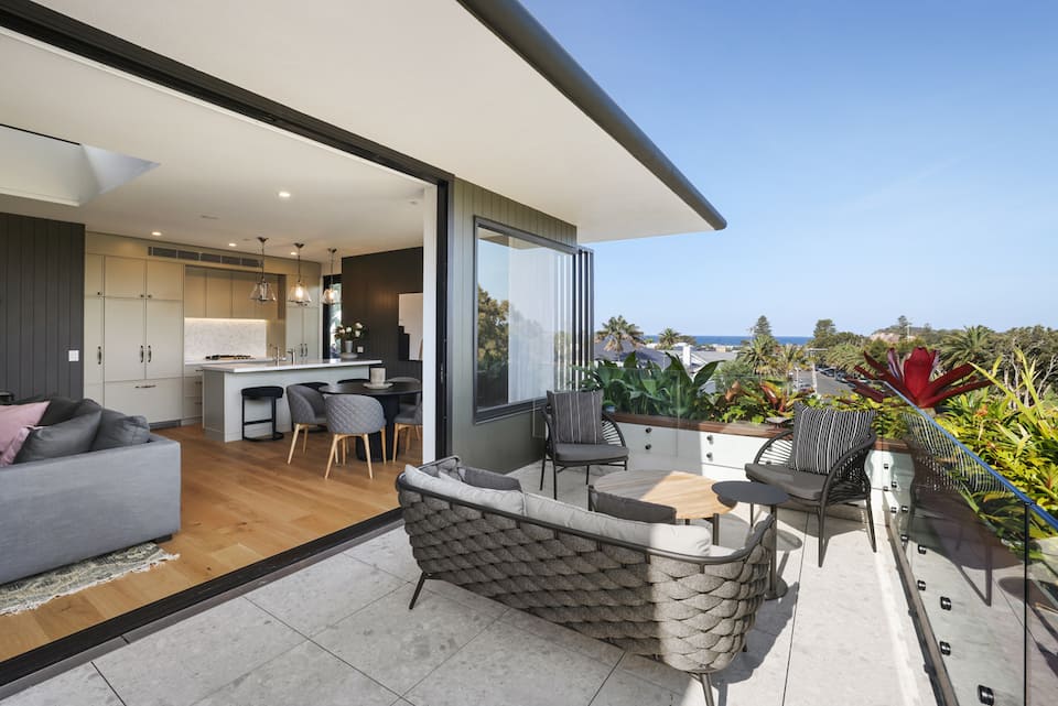 A Collaroy penthouse across from Long Reef Golf, Collaroy, New South Wales, Australia, photo 4 of 10