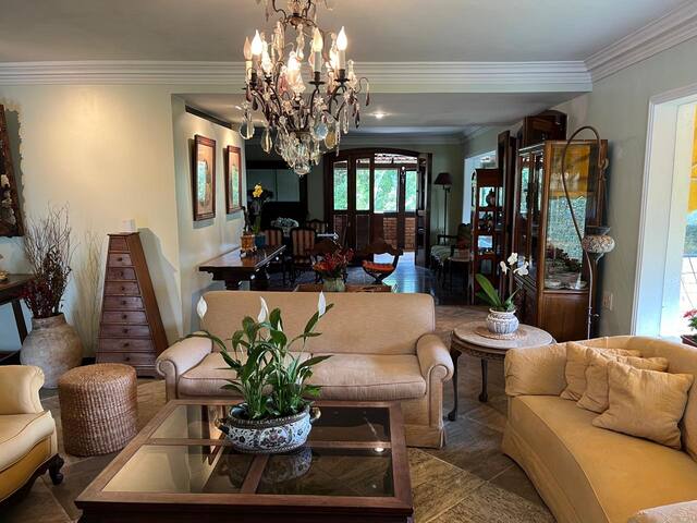 Mountain Style House in Joatinga 387 – 8 PAX gallery image 5