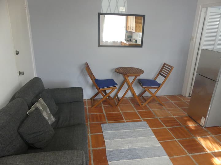 Ylang Ylang Studio Apartment - Bridgetown
