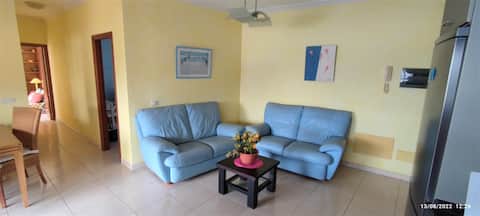 Top performing Airbnb: Dream view to the sandy beach, large terrace,atico in Guía De Isora